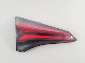 Tail light on trunk lid - 8159042031