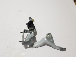 AUDI A6 C8 (2018–2025) Trunk lid hinge 4K9827299A - 3