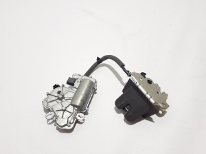 AUDI A6 C8 (2018–2025) Trunk lid lock 4M0827506F - 4