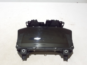   Instrument cluster  - P8B210F948LB 