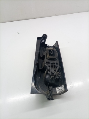Opel Combo E (2018–2026) Eckleuchte hinten 9819235880 - 3