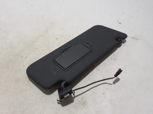 Land Rover Defender II (2019–2026) Sun visor LR129934 - 2