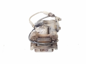 Mercedes Benz GLA-Class 156 (2013–2019) Rear brake caliper A0004232381 - 3