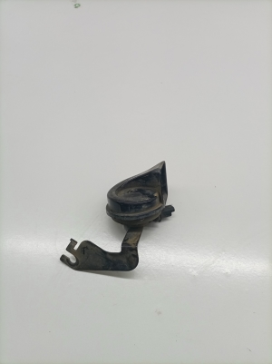 Horn - 9827899180