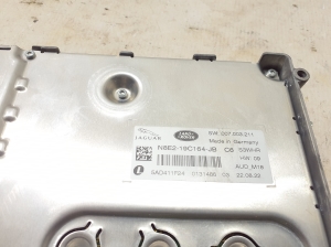 Land Rover Defender II (2019–2026) Audioverstärker N8E219C164JB - 4