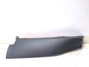 Interior trim of the rear strut - 5C6867765