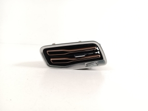 Dashboard air vent grilles - A2938300200
