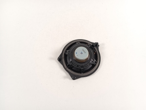 Mercedes Benz EQC N293 (2019–2026) Kõlar A2058200402 - 2