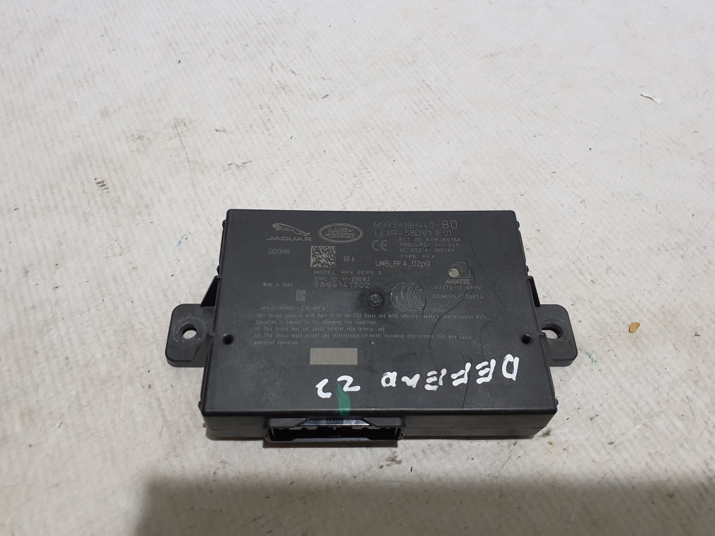 Land Rover Defender II (2019–2026) Control unit M9R319H440BD Land Rover Defender II (2019–2026) Control unit M9R319H440BD