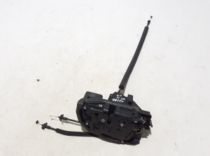 Land Rover Defender II (2019–2026) Front door lock P8B2203A29CB - 4