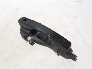 Land Rover Defender II (2019–2026) Front door external opening handle and its details - 3