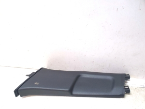 Volkswagen Jetta (2010–2017) Keskpiilari siseviimistlus 5C6867291A - 4