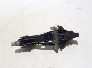 Land Rover Defender II (2019–2026) Rear side door exterior handle and its parts - 3