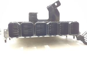 Land Rover Defender II (2019–2026) Engine control unit M8A214C568JC - 5