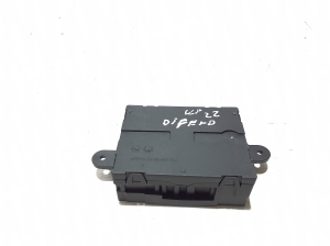 Land Rover Defender II (2019–2026) Front door control unit M8E214D618CA - 2