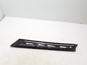 Land Rover Defender II (2019–2026) Windshield pillar outer molding LR174350 - 4