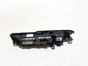 Land Rover Defender II (2019–2026) Fensterheberschalter vorne MY3214540AB - 3