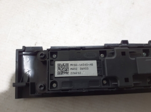 Land Rover Defender II (2019–2026) Fensterheberschalter vorne MY3214540AB - 4