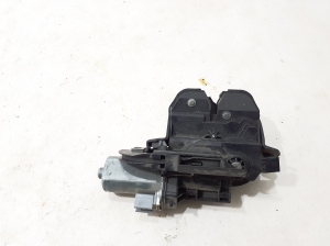 Trunk lid lock - 95B827505B
