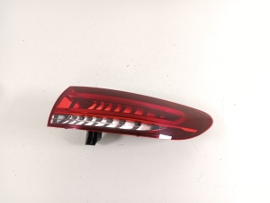Mercedes Benz EQC N293 (2019–2026) Eckleuchte hinten A2939062201 - 4