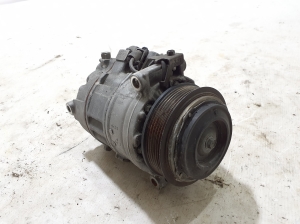 Land Rover Defender II (2019–2026) A/C compressor M8A219D629AC - 3