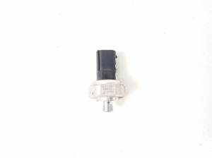 Kondicioniera radiatora sensors - A2110000283