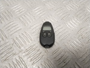 Mercedes Benz E-Class W212 (2009–2015) Webasto remote control A1668201097 - 4