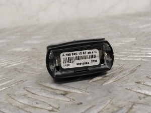 Mercedes Benz E-Class W212 (2009–2015) Webasto remote control A1668201097 - 5