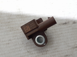 Land Rover Defender II (2019–2026) Airbagsensor L8B214B006EA - 2