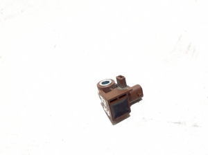 Drošības spilvena sensors - L8B214B006EA