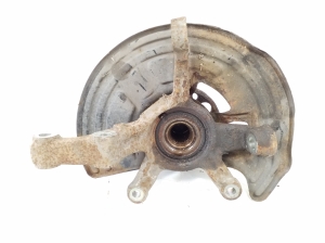 Mercedes Benz GLA-Class 156 (2013–2019) Front wheel hub A2463320200 - 2