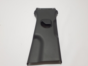 B-Säulen-Innenverkleidung - L8B224396A