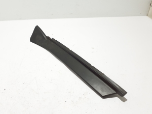 Land Rover Defender II (2019–2026) Rear quarter window outer molding L8B228116A - 2