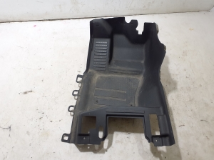 Interior carpet - L8B2130C31BD8PVJ