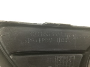 Volkswagen Polo IV (2001–2009) Front bumper lower grille 6Q0853665E - 2