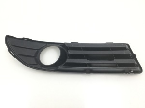 Volkswagen Polo IV (2001–2009) Front bumper lower grille 6Q0853665E - 3