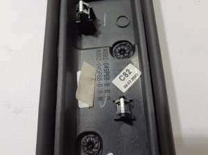 Land Rover Defender II (2019–2026) Dashboard trim N8B2045P68BBW - 4