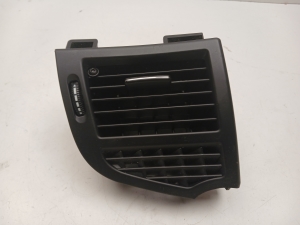 Dashboard air vent grilles - A2218300154