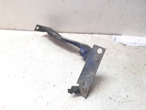 AUDI A4 B8 (2007–2016) Front fender bracket 8K0821136A - 4