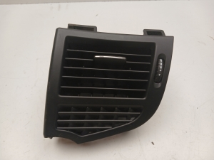   Salona paneļa ventilācijas restes  - A2218300254 