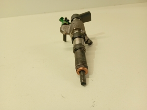 Mazda 3 (2003–2009) Fuel injector A00B8704 - 3