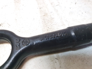 AUDI A4 B8 (2007–2016) Tow hook 8K0805615 - 3