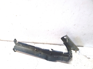 AUDI A4 B8 (2007–2016) Front fender bracket 8K0821135B - 3