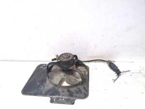 Mitsubishi Pajero II (1991–1999) Interkūlera radiatora ventilators 0625006630 - 3