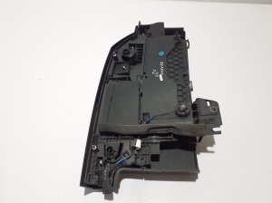 Land Rover Defender II (2019–2026) Eckleuchte hinten L8B213404A - 4