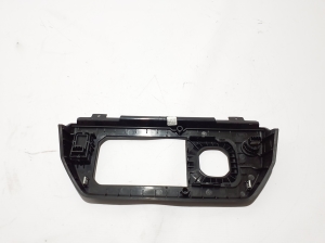 Land Rover Defender II (2019–2026) Dashboard trim L8B2044B78BDW - 2
