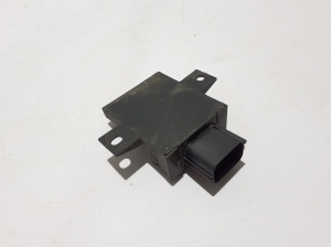 Land Rover Defender II (2019–2026) Fuel pump control module HPLA9D370AB - 4