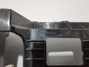 Land Rover Defender II (2019–2026) Rear bumper bracket N8B217A881A - 2