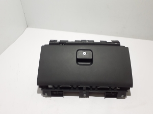   Glove box  - L8B2060K63A 