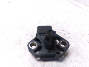 AUDI A4 B8 (2007–2016) Ansaugluftdrucksensor 038906051C - 3